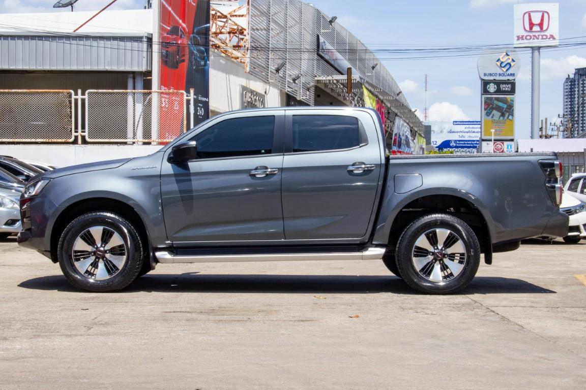 Isuzu Dmax Cab4 Hilander 3.0 ZP M/T 2020 *LK0520*